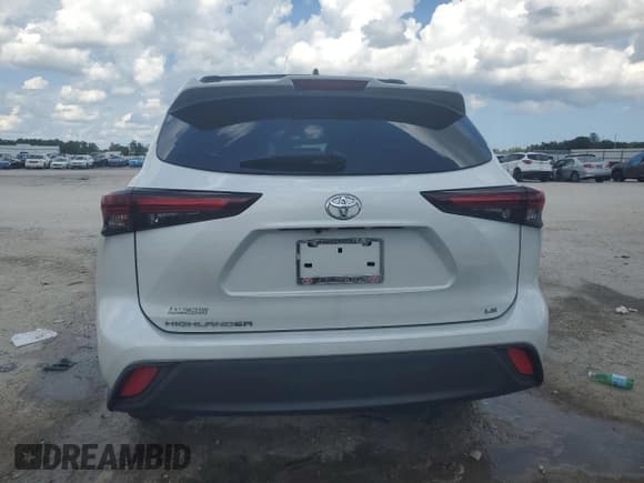 ✅ 2024 Toyota Highlander LE • VIN: 5TDKDRAH3RS540331 • Lot: 83783315. Wystawiony na Copart z przebiegiem 14 365 mil. Bezpłatny archiwum sprzedaży aukcyjnych z USA i szczegółowy raport historii pojazdu na DreamBid. Zdjęcie 6.