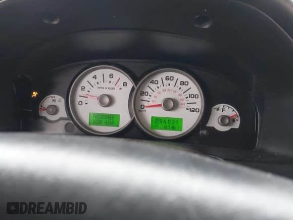 ✅ 2007 Ford Escape Limited • VIN: 1FMYU94177KB79145 • Lot: 43754007. Listed on IAAI with 167,361 mi. Free auction sales archive from the USA and detailed vehicle history report at DreamBid. Image 7.