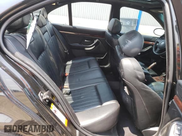 ✅ 2003 BMW 5 Series M5 • VIN: WBSDE93473CF92968 • Лот: 62267784. Опубликован ранее на Copart с пробегом Не указан. Бесплатный доступ к архиву аукционных продаж из США и подробный отчёт об истории автомобиля на DreamBid. Изображение 10.