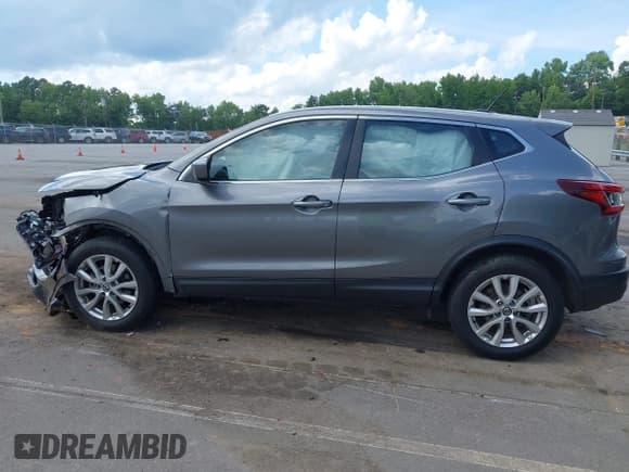 ✅ 2022 Nissan Rogue S • VIN: JN1BJ1AV5NW583081 • Lot: 42538115. Listed on IAAI with 62,563 mi. Free auction sales archive from the USA and detailed vehicle history report at DreamBid. Image 14.