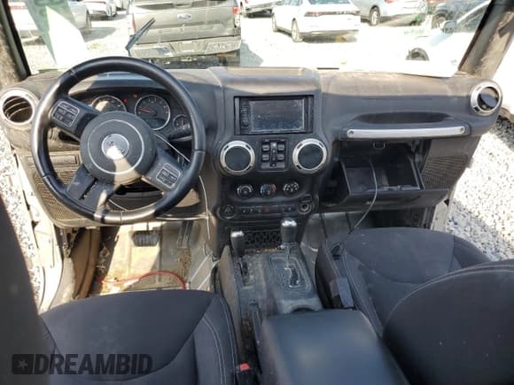 ✅ 2016 Jeep Wrangler Unlimited Rubicon • VIN: 1C4BJWFG2GL236672 • Lot: 71835685. Listed on Copart with 143,512 mi. Free auction sales archive from the USA and detailed vehicle history report at DreamBid. Image 8.