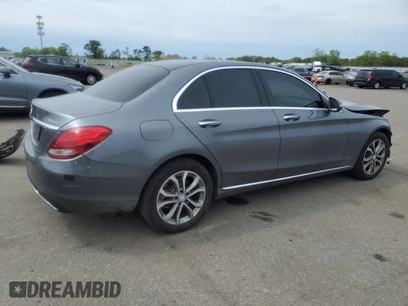 ✅ 2017 Mercedes-Benz C 300 • VIN: 55SWF4KB6HU195211 • Lot: 58713615. Listed on Copart with 87,742 mi. Free auction sales archive from the USA and detailed vehicle history report at DreamBid. Image 3.