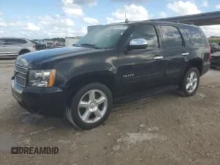 ✅ 2012 Chevrolet Tahoe LS • VIN: 1GNSCAE04CR227746 • Lot: 90082155. Wystawiony na Copart z przebiegiem 232 126 mil. Bezpłatny archiwum sprzedaży aukcyjnych z USA i szczegółowy raport historii pojazdu na DreamBid. Zdjęcie 1.