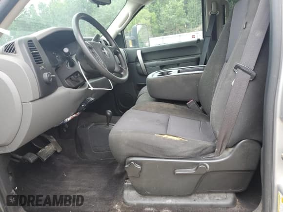 ✅ 2011 GMC Sierra 1500 SL • VIN: 3GTP2UEA2BG187645 • Lot: 56936775. Listed on Copart with 141,520 mi. Free auction sales archive from the USA and detailed vehicle history report at DreamBid. Image 7.