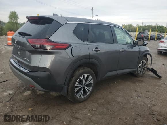 ✅ 2022 Nissan Rogue SV • VIN: 5N1BT3BB8NC683289 • Лот: 81789345. Опубликован ранее на Copart с пробегом 29 725 миль. Бесплатный доступ к архиву аукционных продаж из США и подробный отчёт об истории автомобиля на DreamBid. Изображение 3.