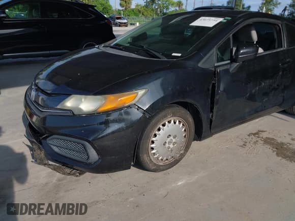 ✅ 2014 Honda Civic LX • VIN: 2HGFG3B5XEH512823 • Lot: 43075734. Wystawiony na IAAI z przebiegiem 194 557 mil. Bezpłatny archiwum sprzedaży aukcyjnych z USA i szczegółowy raport historii pojazdu na DreamBid. Zdjęcie 6.