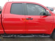 ✅ 2021 Toyota Tundra SR • VIN: 5TFRY5F19MX278647 • Lot: 41182736. Wystawiony na IAAI z przebiegiem 43 250 mil. Bezpłatny archiwum sprzedaży aukcyjnych z USA i szczegółowy raport historii pojazdu na DreamBid. Zdjęcie 13.