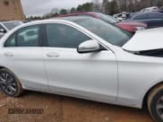 ✅ 2018 Mercedes-Benz C 300 • VIN: WDDWF4KB5JR374184 • Lot: 41218212. Wystawiony na IAAI z przebiegiem 73 327 mil. Bezpłatny archiwum sprzedaży aukcyjnych z USA i szczegółowy raport historii pojazdu na DreamBid. Zdjęcie 13.