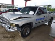 ✅ 1999 Dodge RAM • VIN: 3B7KC23W9XG138735 • Lot: 42829718. Listed on IAAI with 235,496 mi. Free auction sales archive from the USA and detailed vehicle history report at DreamBid. Image 17.