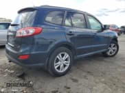 ✅ 2011 Hyundai Santa Fe SE • VIN: 5XYZHDAG8BG016673 • Lot: 76029564. Listed on Copart with 118,013 mi. Free auction sales archive from the USA and detailed vehicle history report at DreamBid. Image 3.