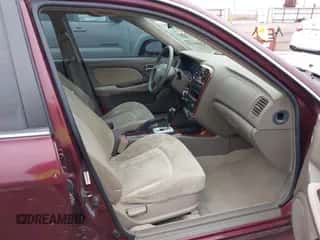 2005 Hyundai Sonata GLS z VIN KMHWF35HX5A115260, wystawiony jako IAAI lot #43506471 z przebiegiem 181 010 mil mil oraz . Historia ofert i sprzedaży dostępna na DreamBid. Obrazek 5.