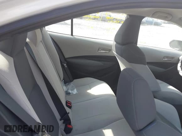 ✅ 2021 Toyota Corolla LE • VIN: 5YFEPMAEXMP186337 • Лот: 43281116. Опубликован ранее на IAAI с пробегом 74 741 миль. Бесплатный доступ к архиву аукционных продаж из США и подробный отчёт об истории автомобиля на DreamBid. Изображение 8.