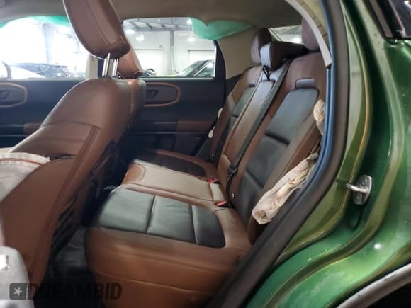 ✅ 2023 Ford Bronco Sport Badlands • VIN: 3FMCR9D99PRD77819 • Lot: 70201725. Wystawiony na Copart z przebiegiem 93 886 mil. Bezpłatny archiwum sprzedaży aukcyjnych z USA i szczegółowy raport historii pojazdu na DreamBid. Zdjęcie 11.