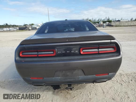 ✅ 2018 Dodge Challenger SXT • VIN: 2C3CDZAG0JH334743 • Lot: 92012645. Listed on Copart with 44,514 mi. Free auction sales archive from the USA and detailed vehicle history report at DreamBid. Image 6.