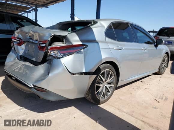 2022 Toyota Camry XLE с VIN 4T1F11AKXNU022225, выставлен на аукционе Copart как лот 57911135 с пробегом 104 183 миль миль и Списание • Salvage title. История ставок и продаж доступна на DreamBid. Изображение 3.