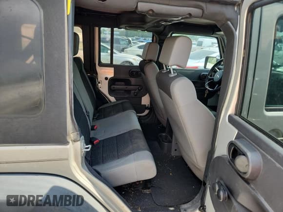 ✅ 2007 Jeep Wrangler X • VIN: 1J4GA391X7L181586 • Lot: 65742995. Listed on Copart with 210,938 mi. Free auction sales archive from the USA and detailed vehicle history report at DreamBid. Image 11.