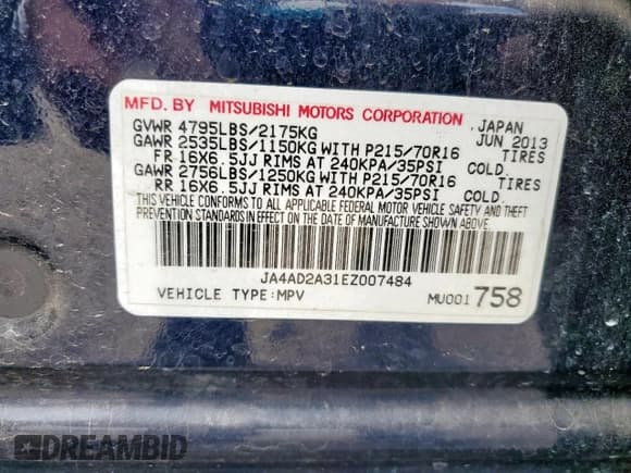 ✅ 2014 Mitsubishi Outlander ES • VIN: JA4AD2A31EZ007484 • Lot: 69563995. Listed on Copart with 159,783 mi. Free auction sales archive from the USA and detailed vehicle history report at DreamBid. Image 13.