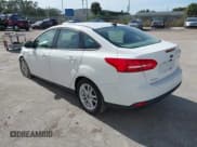 ✅ 2018 Ford Focus SE • VIN: 1FADP3F21JL225220 • Лот: 43670473. Опубликован ранее на IAAI с пробегом 125 394 миль. Бесплатный доступ к архиву аукционных продаж из США и подробный отчёт об истории автомобиля на DreamBid. Изображение 3.