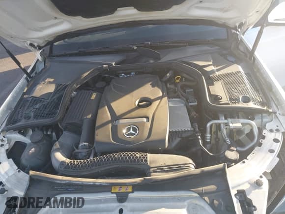 ✅ 2016 Mercedes-Benz C 300 • VIN: 55SWF4JB8GU122549 • Lot: 43606793. Wystawiony na IAAI z przebiegiem 134 388 mil. Bezpłatny archiwum sprzedaży aukcyjnych z USA i szczegółowy raport historii pojazdu na DreamBid. Zdjęcie 10.