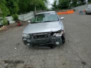 ✅ 2004 Volvo S60 • VIN: YV1RS61T642315855 • Lot: 62526535. Listed on Copart with 102,146 mi. Free auction sales archive from the USA and detailed vehicle history report at DreamBid. Image 13.