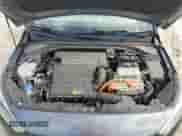 ✅ 2018 Hyundai Ioniq SEL • VIN: KMHC75LC9JU103046 • Лот: 82219884. Размещён на Copart с пробегом 128 650 миль миль. Получите бесплатный доступ к архиву аукционных продаж из США и посмотрите подробный отчёт об истории автомобиля на DreamBid. Изображение 12.