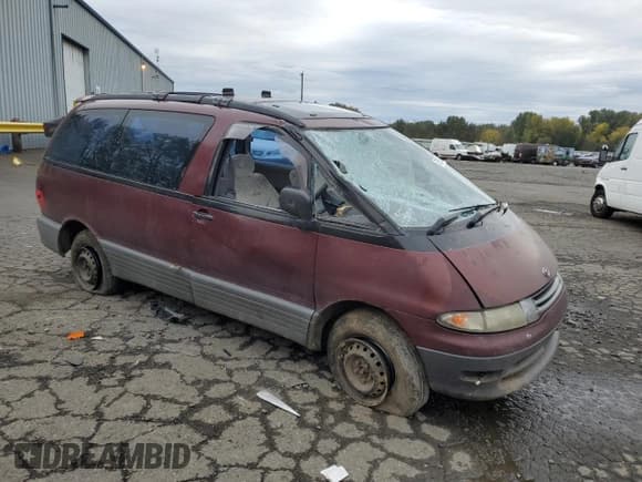 ✅ 1994 Toyota Previa • VIN: TCR201033978 • Лот: 78535634. Опубликован ранее на Copart с пробегом 255 757 миль. Бесплатный доступ к архиву аукционных продаж из США и подробный отчёт об истории автомобиля на DreamBid. Изображение 4.