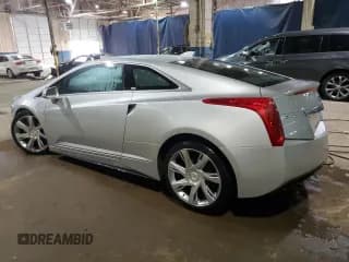 ✅ 2014 Cadillac ELR • VIN: 1G6RM1E46EU601171 • Lot: 84459024. Wystawiony na Copart z przebiegiem 62 486 mil. Bezpłatny archiwum sprzedaży aukcyjnych z USA i szczegółowy raport historii pojazdu na DreamBid. Zdjęcie 2.
