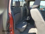 ✅ 2015 Nissan Frontier SV • VIN: 1N6AD0CU1FN718219 • Lot: 68596385. Wystawiony na Copart z przebiegiem 113 894 mil. Bezpłatny archiwum sprzedaży aukcyjnych z USA i szczegółowy raport historii pojazdu na DreamBid. Zdjęcie 10.