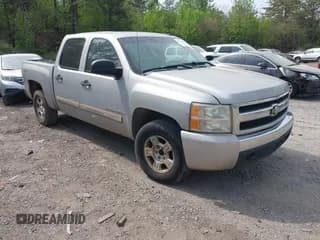 ✅ 2007 Chevrolet Silverado 1500 LT1 • VIN: 1GCEC19V17Z200473 • Lot: 41917858. Listed on IAAI with 396,792 mi. Free auction sales archive from the USA and detailed vehicle history report at DreamBid. Image 1.