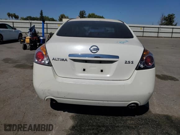 ✅ 2009 Nissan Altima S • VIN: 1N4AL21E39C124735 • Lot: 68182365. Listed on Copart with 237,584 mi. Free auction sales archive from the USA and detailed vehicle history report at DreamBid. Image 6.