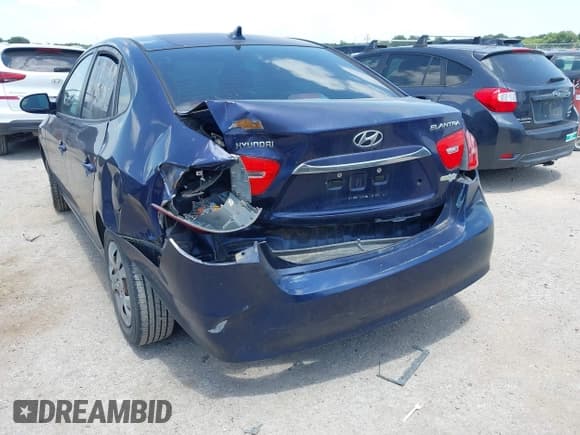 ✅ 2010 Hyundai Elantra GLS • VIN: KMHDU4AD8AU022736 • Lot: 42834797. Listed on IAAI with 165,068 mi. Free auction sales archive from the USA and detailed vehicle history report at DreamBid. Image 12.