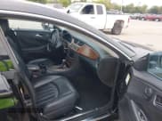 ✅ 2006 Mercedes-Benz CLS 500 • VIN: WDDDJ75X66A016659 • Lot: 43222118. Wystawiony na IAAI z przebiegiem 123 278 mil. Bezpłatny archiwum sprzedaży aukcyjnych z USA i szczegółowy raport historii pojazdu na DreamBid. Zdjęcie 5.