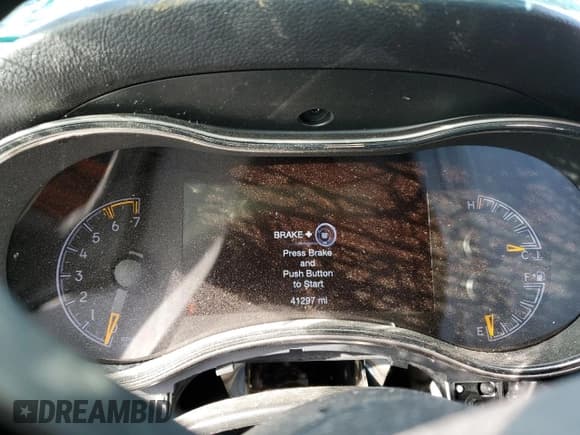 ✅ 2020 Jeep Grand Cherokee Limited X • VIN: 1C4RJFBT3LC198025 • Lot: 49592525. Listed on Copart with 41,297 mi. Free auction sales archive from the USA and detailed vehicle history report at DreamBid. Image 9.