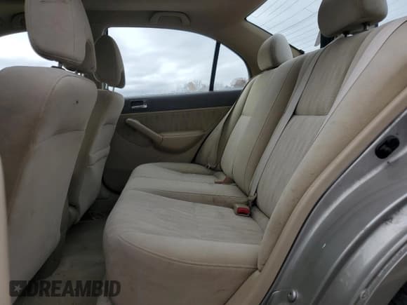 ✅ 2004 Honda Civic EX • VIN: 2HGES26764H501560 • Lot: 89434095. Listed on Copart with 165,668 mi. Free auction sales archive from the USA and detailed vehicle history report at DreamBid. Image 10.