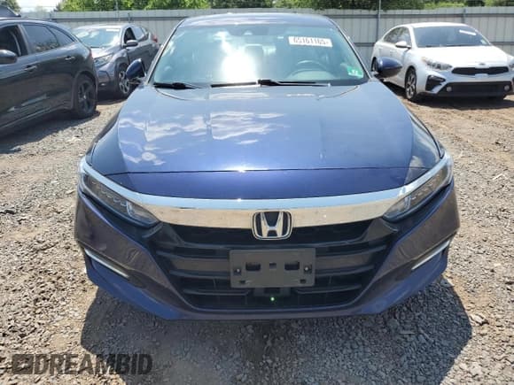 ✅ 2018 Honda Accord EX-L • VIN: 1HGCV3F67JA003437 • Lot: 65161165. Listed on Copart with 136,972 mi. Free auction sales archive from the USA and detailed vehicle history report at DreamBid. Image 5.