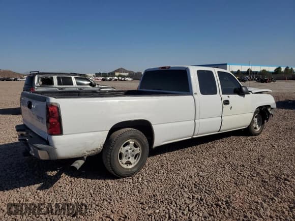 ✅ 2004 Chevrolet Silverado 1500 LS • VIN: 1GCEC19T04E223826 • Лот: 74205624. Опубликован ранее на Copart с пробегом Не указан. Бесплатный доступ к архиву аукционных продаж из США и подробный отчёт об истории автомобиля на DreamBid. Изображение 3.