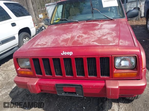 ✅ 1998 Jeep Cherokee Sport • VIN: 1J4FJ68S5WL250822 • Lot: 41809959. Listed on IAAI with Not provided. Free auction sales archive from the USA and detailed vehicle history report at DreamBid. Image 6.