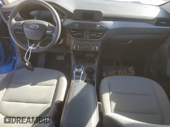 ✅ 2020 Ford Escape S • VIN: 1FMCU0F60LUA55313 • Лот: 87479585. Опубликован ранее на Copart с пробегом 219 390 миль. Бесплатный доступ к архиву аукционных продаж из США и подробный отчёт об истории автомобиля на DreamBid. Изображение 8.