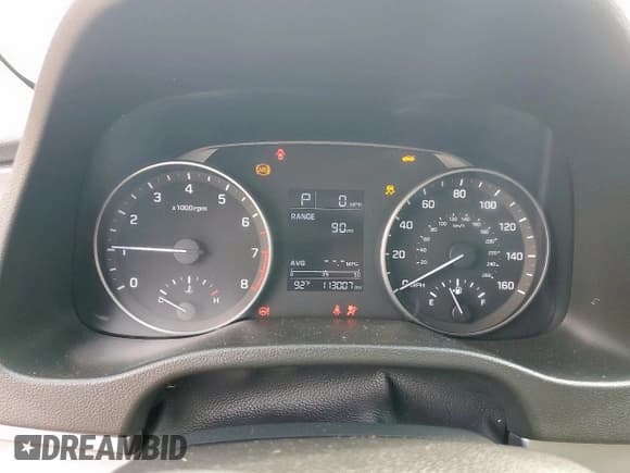 ✅ 2017 Hyundai Elantra SE • VIN: 5NPD84LFXHH087874 • Lot: 70935285. Listed on Copart with 113,007 mi. Free auction sales archive from the USA and detailed vehicle history report at DreamBid. Image 9.