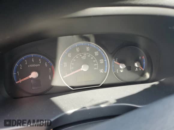 ✅ 2007 Hyundai Santa Fe GLS • VIN: 5NMSG13D87H004025 • Lot: 74085044. Wystawiony na Copart z przebiegiem Nie podano mil. Skorzystaj z bezpłatnego archiwum sprzedaży aukcyjnych z USA i zobacz szczegółowy raport historii pojazdu na DreamBid. Zdjęcie 9.