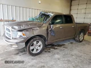 ✅ 2009 Dodge 1500 SLT • VIN: 1D3HB13T09S748586 • Lot: 60521545. Wystawiony na Copart z przebiegiem 148 166 mil. Bezpłatny archiwum sprzedaży aukcyjnych z USA i szczegółowy raport historii pojazdu na DreamBid. Zdjęcie 1.