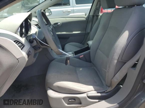 ✅ 2009 Chevrolet Malibu 1LT • VIN: 1G1ZH57BX9F252684 • Lot: 56400534. Listed on Copart with 105,085 mi. Free auction sales archive from the USA and detailed vehicle history report at DreamBid. Image 7.