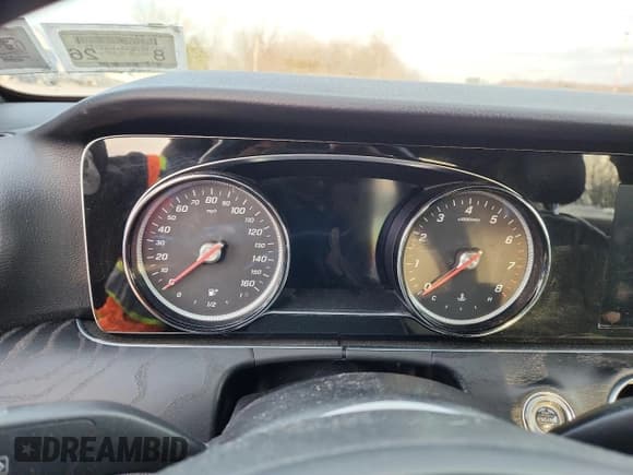 ✅ 2017 Mercedes-Benz E 300 Luxury • VIN: WDDZF4KB0HA181432 • Lot: 93497855. Listed on Copart with Not provided. Free auction sales archive from the USA and detailed vehicle history report at DreamBid. Image 9.