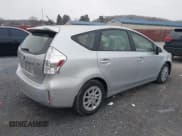 ✅ 2012 Toyota Prius Three • VIN: JTDZN3EU6C3101391 • Lot: 43793026. Listed on IAAI with 172,054 mi. Free auction sales archive from the USA and detailed vehicle history report at DreamBid. Image 4.