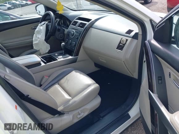 ✅ 2007 Mazda CX-9 Sport • VIN: JM3TB28Y670115829 • Lot: 42113029. Wystawiony na IAAI z przebiegiem 170 340 mil. Bezpłatny archiwum sprzedaży aukcyjnych z USA i szczegółowy raport historii pojazdu na DreamBid. Zdjęcie 5.