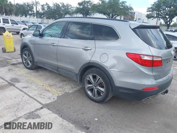 2015 Hyundai Santa Fe Limited with VIN KM8SN4HF0FU099846, listed as a IAAI auction lot 42921531 with 135,451 mi miles and . Bid and sale history available at DreamBid. Image 3.