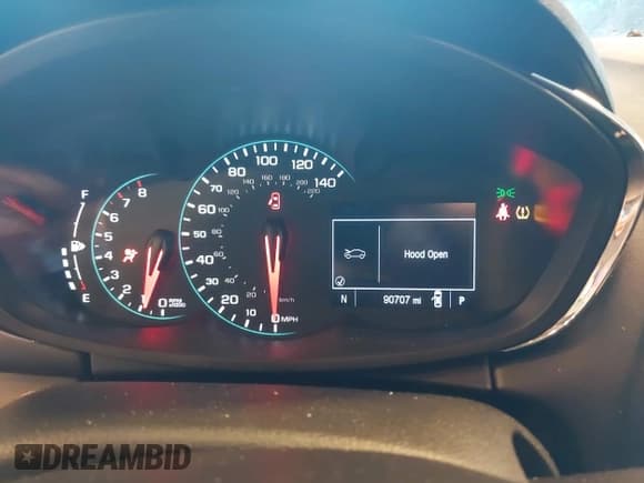 ✅ 2020 Chevrolet Trax LS • VIN: KL7CJKSB8LB088953 • Lot: 43392952. Wystawiony na IAAI z przebiegiem 90 707 mil. Bezpłatny archiwum sprzedaży aukcyjnych z USA i szczegółowy raport historii pojazdu na DreamBid. Zdjęcie 7.