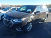 ✅ 2018 Chevrolet Traverse LT Cloth • VIN: 1GNERGKW0JJ147931 • Лот: 43533528. Опубликован ранее на IAAI с пробегом 140 844 миль. Бесплатный доступ к архиву аукционных продаж из США и подробный отчёт об истории автомобиля на DreamBid. Изображение 2.