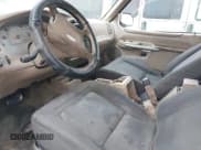 ✅ 2002 Ford Explorer Sport Value • VIN: 1FMYU60E12UD50864 • Лот: 41546477. Опубликован ранее на IAAI с пробегом 285 667 миль. Бесплатный доступ к архиву аукционных продаж из США и подробный отчёт об истории автомобиля на DreamBid. Изображение 5.