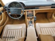 ✅ 1986 Mercedes-Benz 420 SEL • VIN: WDBCA35D4GA263506 • Lot: 48730394. Wystawiony na Copart z przebiegiem 154 858 mil. Bezpłatny archiwum sprzedaży aukcyjnych z USA i szczegółowy raport historii pojazdu na DreamBid. Zdjęcie 8.
